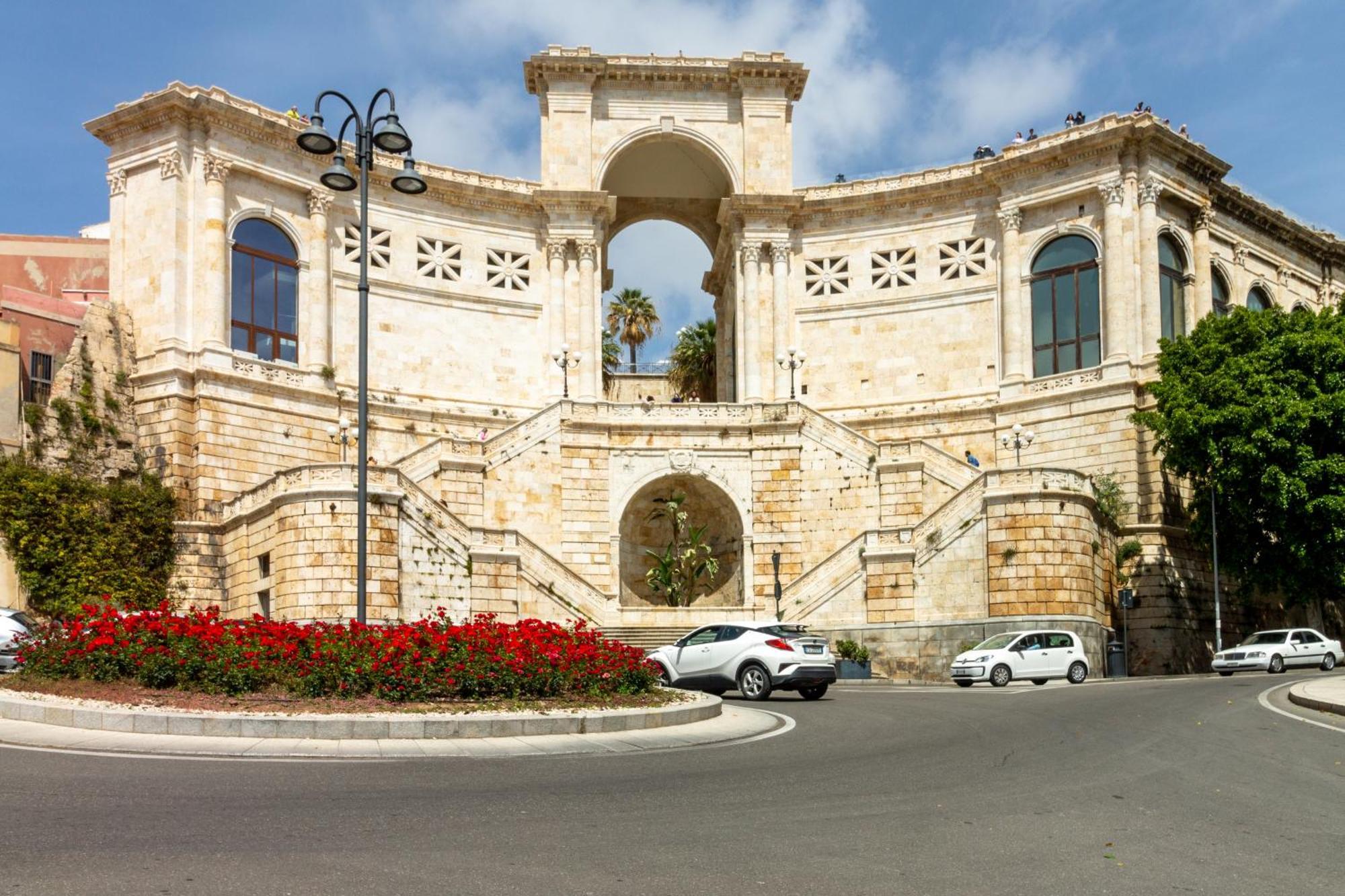 קליארי Sardegna Host Camera Venere מראה חיצוני תמונה
